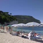 Villa Casa San Pietro, Restored With Pool Ostra Vetere