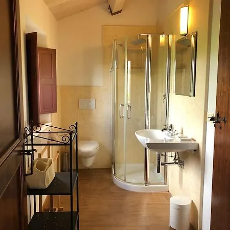 Villa Casa San Pietro, Restored With Pool *