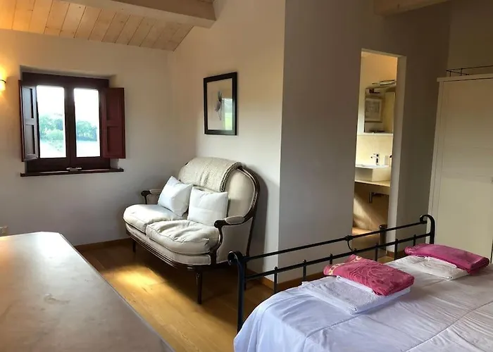 Casa San Pietro, Restored With Pool Βίλα Ostra Vetere