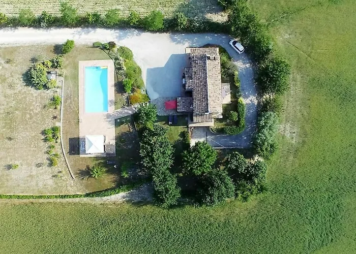 Βίλα Casa San Pietro, Restored With Pool